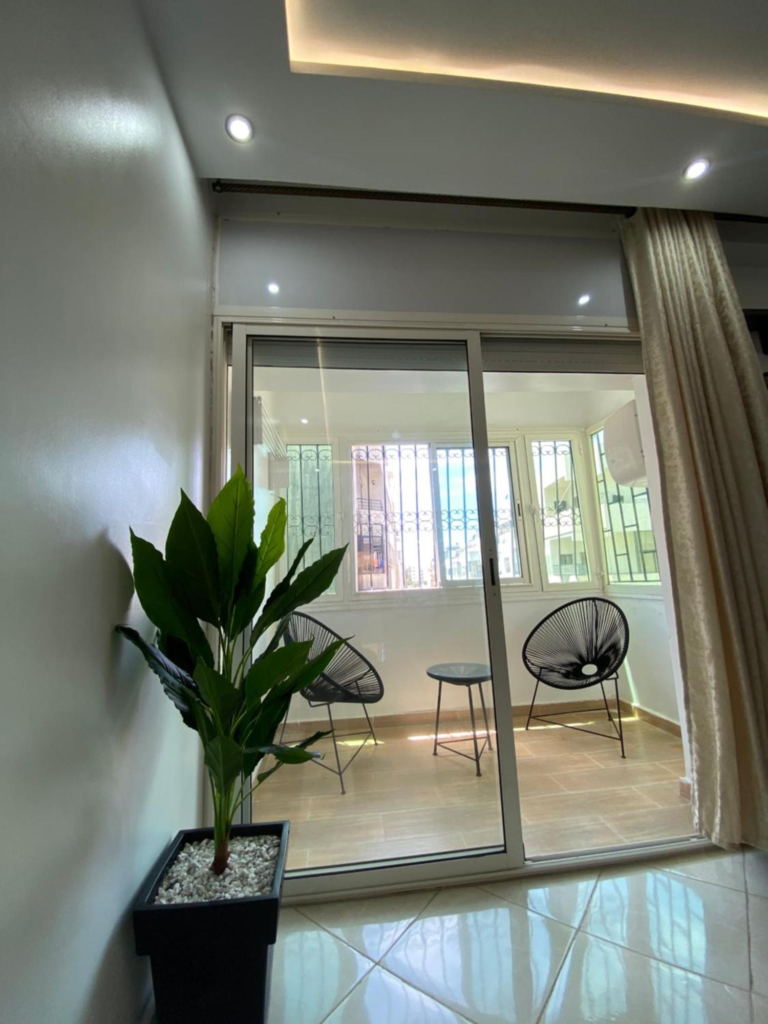 Lovely 2 Bedroom Apartment Rabat Buitenkant foto